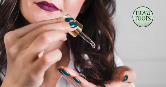 Biotín na vlasy: účinky, dávkovanie a mýty (2025) – odporúčania